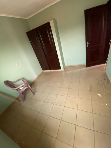 Appartement vip à louer à Ngousso