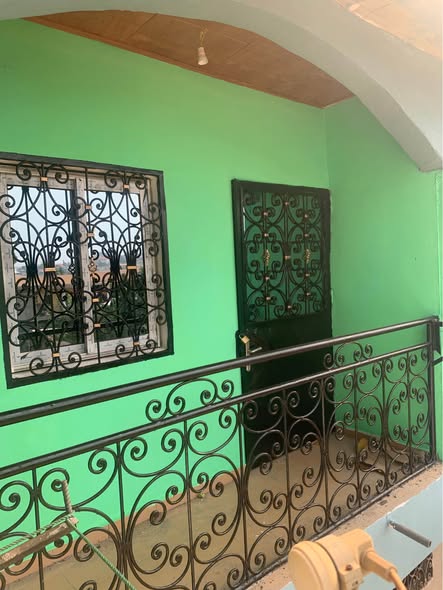 Studio moderne à louer à Mimboman Dolta