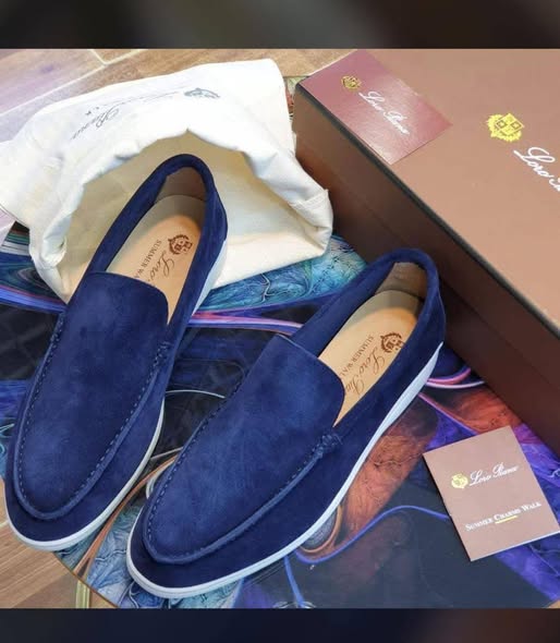 Chaussures en vente