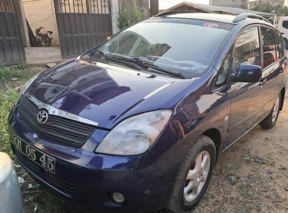 Corolla Verso 5 places manuelle Essence