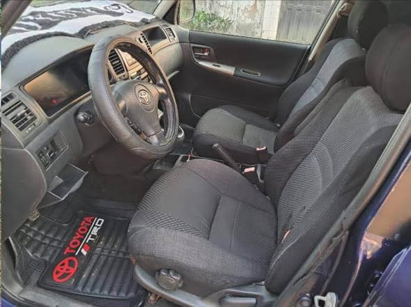 Corolla Verso 5 places manuelle Essence