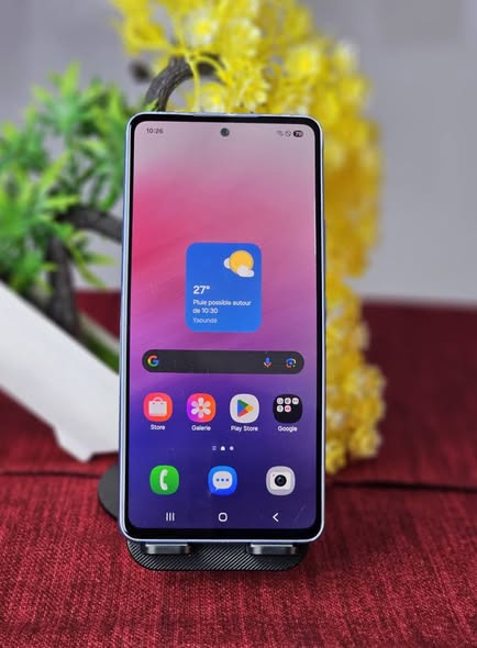 Caméra 64Mpx, 128Gb, 6G Ram, 5000Mah