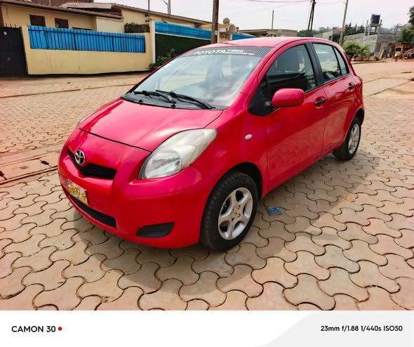 TOYOTA YARIS 2009 à vendre
