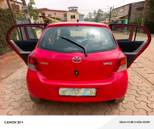 TOYOTA YARIS 2009 à vendre