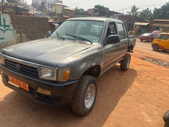 Pick-up Hilux à vendre