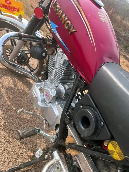 Moto L-fancy à vendre