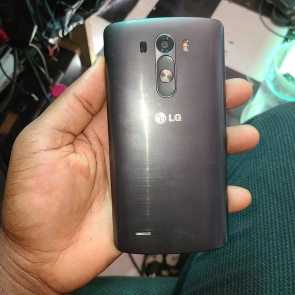 Flash vente Laptop DELL E5430 et téléphone LG G3
