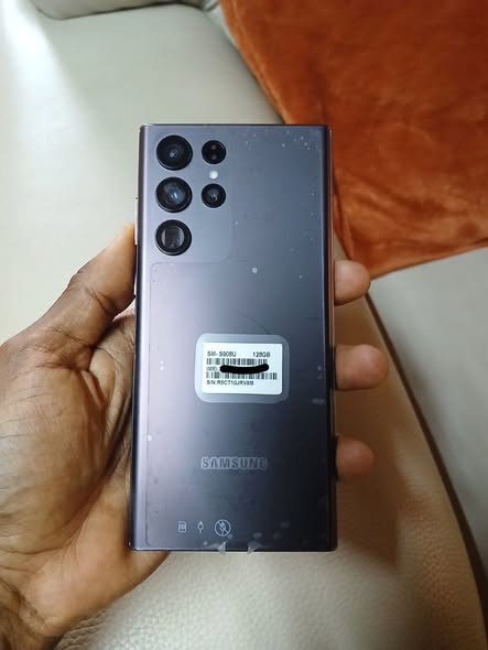 Samsung Galaxy S22 Ultra à vendre