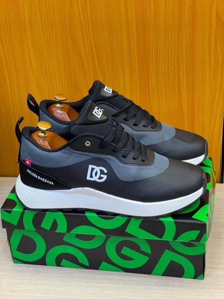 Chaussures à vendre