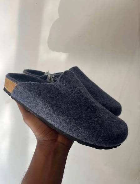 Sandales disponibles en gros