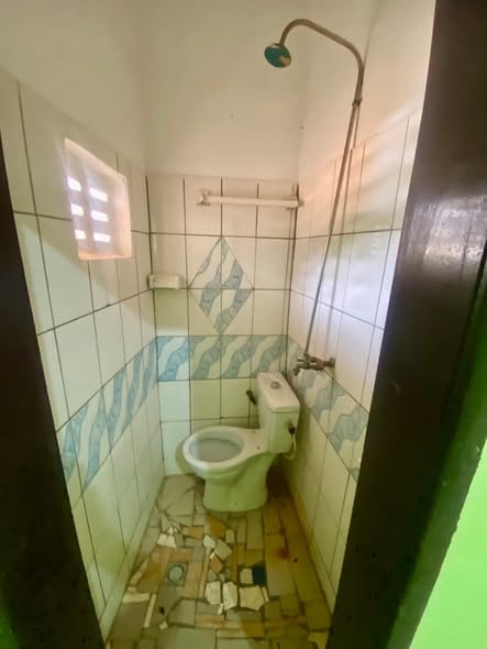 Chambre moderne à Mendong