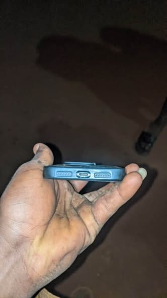 iPhone XR transformé en 13 à vendre