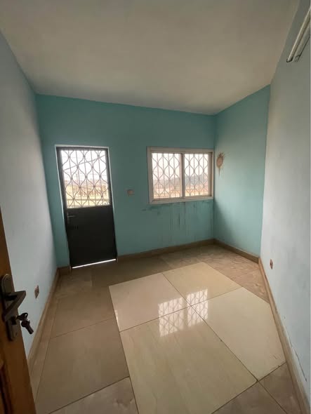Espace commercial à louer à Yaoundé