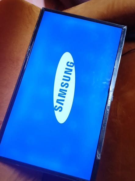 Samsung TV for sale