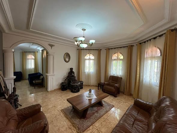 Duplex à vendre à tkc
