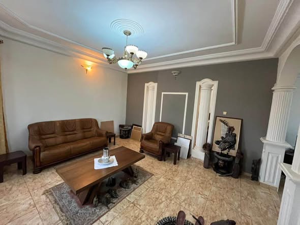 Duplex à vendre à tkc