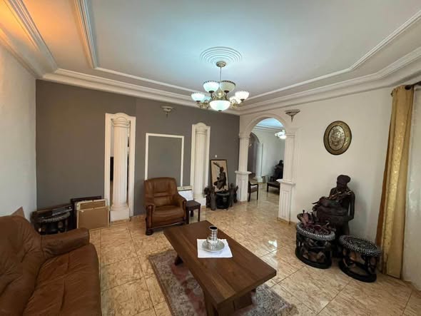 Duplex à vendre à tkc