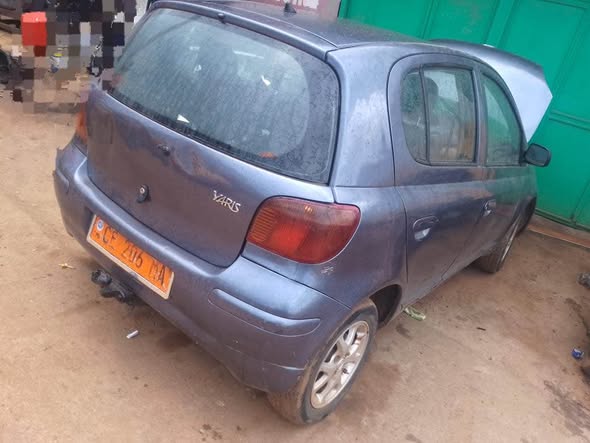 TOYOTA YARIS année 2005