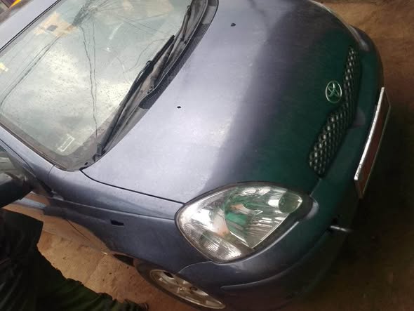 TOYOTA YARIS année 2005
