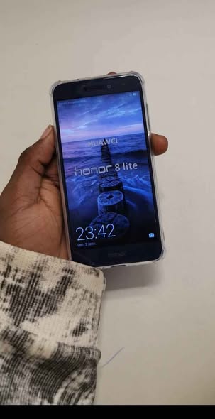 Huawei Honor 8 Lite – 128Go / RAM 6Go