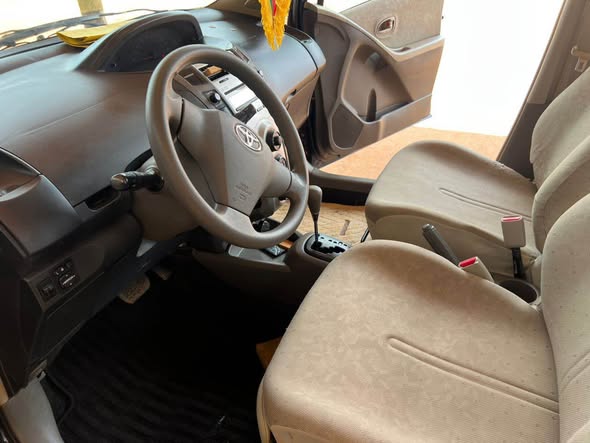 Yaris 2009 automatique à vendre