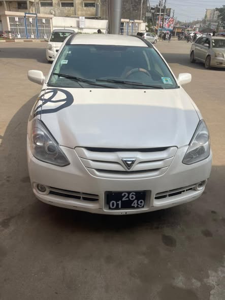 Toyota Runx Verso à vendre