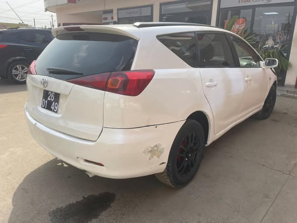 Toyota Runx Verso à vendre