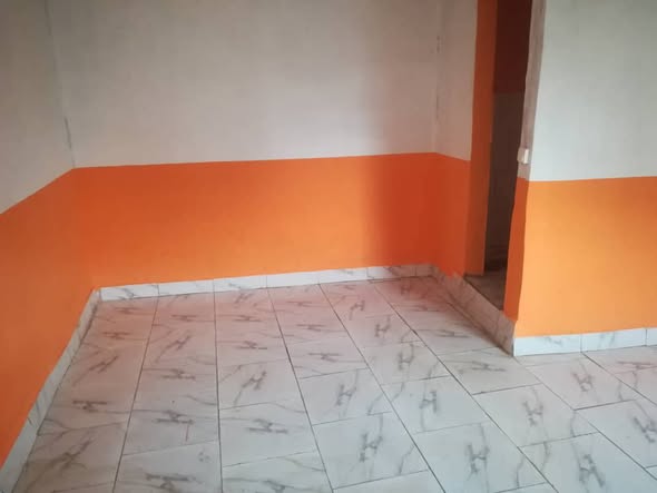 Chambre moderne à louer à Bafoussam