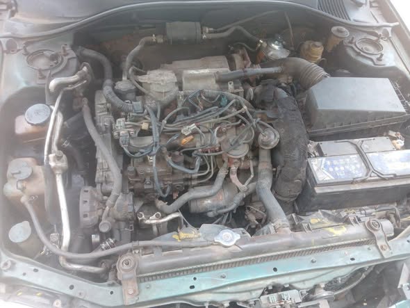 Voiture à vendre, moteur diesel