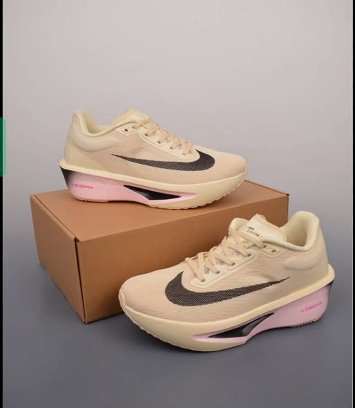 Chaussures en gros avec livraison gratuite