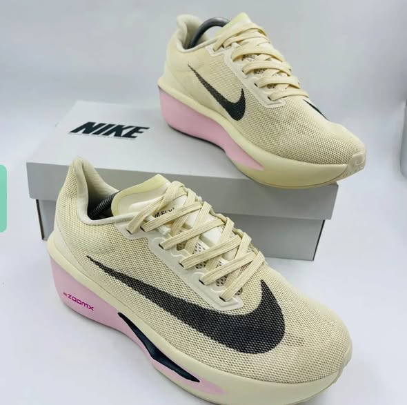 Chaussures en gros avec livraison gratuite