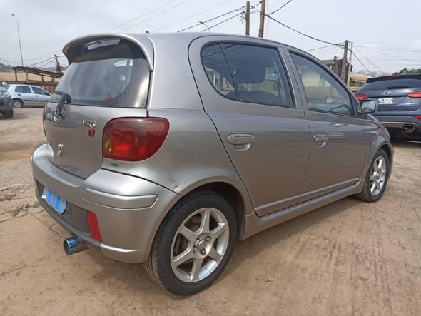 Toyota Yaris TS à vendre
