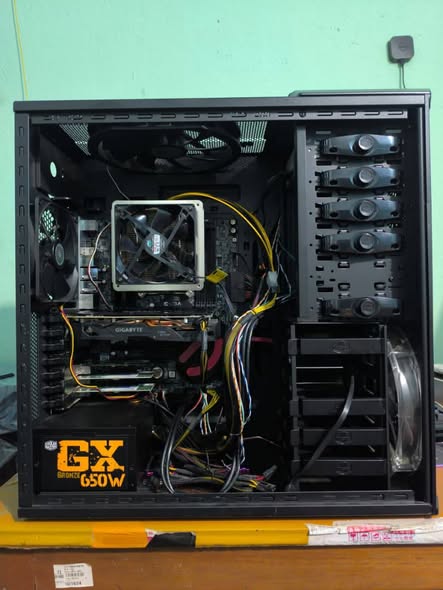 Unité centrale Gaming Core i7 4ème & NVIDIA GTX 970