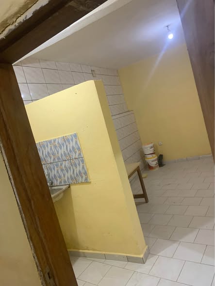 Studio moderne à louer à Dschang