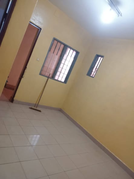 Studio moderne à louer à Bafoussam