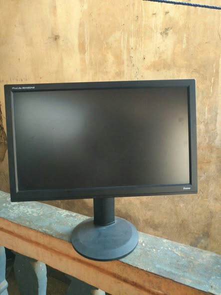 Moniteur IIyama Prolite B2480HS à vendre