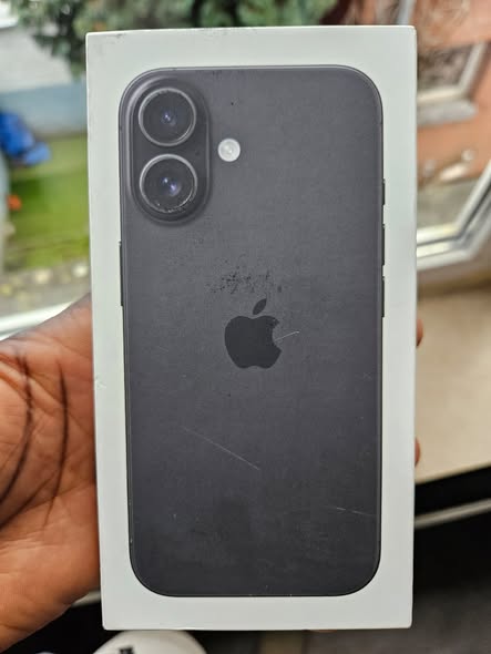 iPhone 16 Noir Neuf Importé Belgique