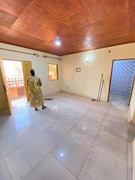 Vaste Appartement moderne à louer à Jouvance