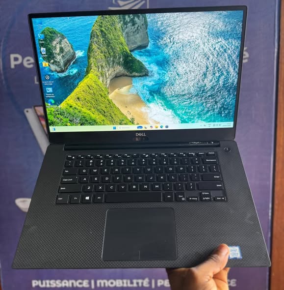 DELL PRECISION 5540 – XPS STYLE