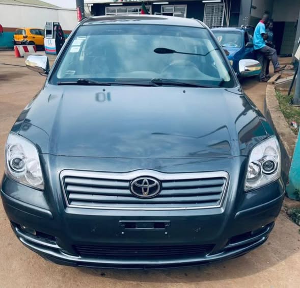 Toyota Avensis 2005 à vendre