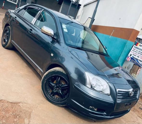 Toyota Avensis 2005 à vendre
