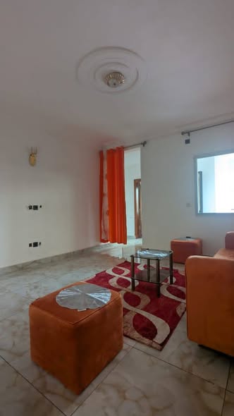 Superbe studio moderne à louer à Douala Nkolbong
