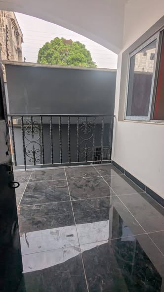 Superbe studio moderne à louer à Douala Nkolbong