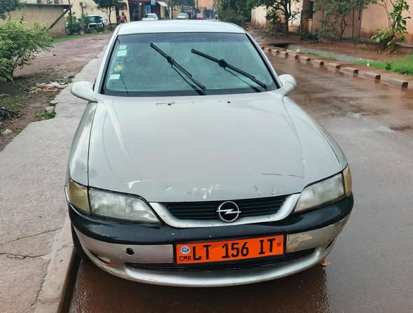 Opel Vectra Liftback à vendre