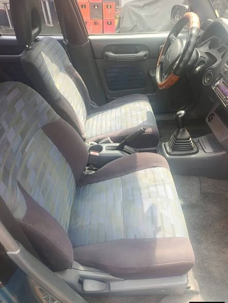 TOYOTA RAV4 1996 4X4 à vendre