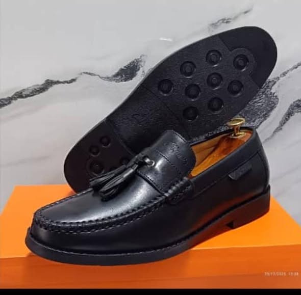 Chaussures en cuir à vendre