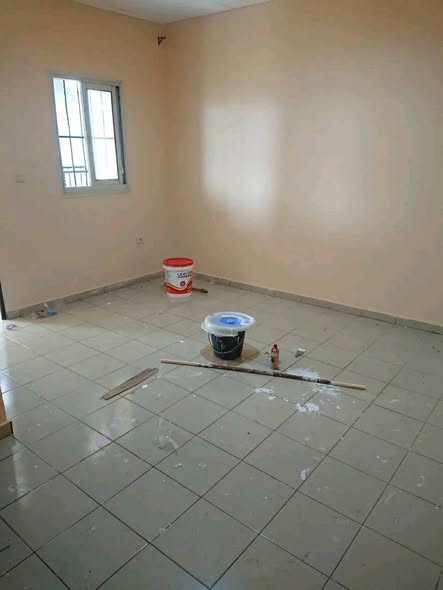 Studio moderne à louer à Nkoabang