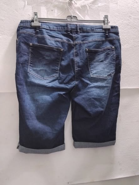 Très belles jeans homme