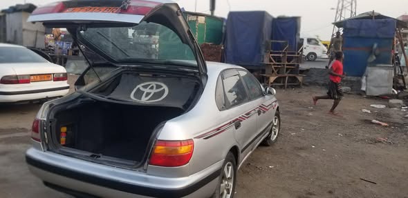Voiture à vendre