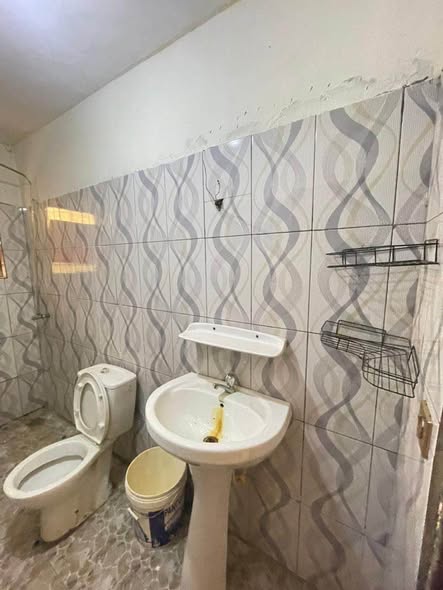Appartement moderne à louer à Efoulan